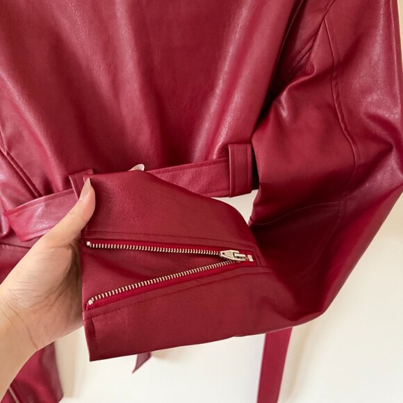 Storets - red cropped faux leather jacket - Picture 5 of 5